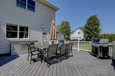 220 Round Hill Drive, Freehold, NJ 07728 - Photo 47