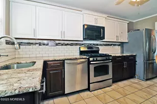 73 Chesterfield Ln, Toms River Township, NJ 08757 - Photo 11