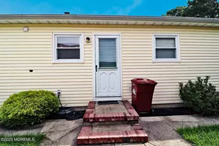 73 Chesterfield Ln, Toms River Township, NJ 08757 - Photo 9