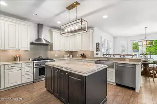 245 Sheffield Dr, Freehold, NJ 07728 - Photo 15