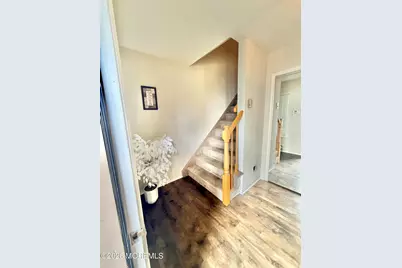 8D Ingram Drive, Monroe Township, NJ 08831 - Photo 3