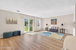 16 Goldenrod Ct, Hamilton Township, NJ 08690 - Photo 7