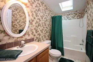 92 Cardinal Way, Freehold, NJ 07728 - Photo 21