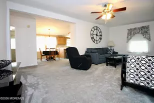 92 Cardinal Way, Freehold, NJ 07728 - Photo 7
