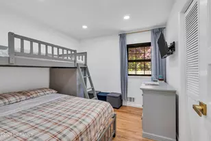 93 Woodcrest Dr, Freehold, NJ 07728 - Photo 29