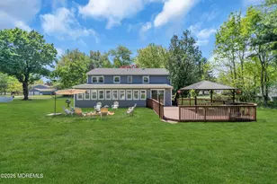 93 Woodcrest Dr, Freehold, NJ 07728 - Photo 47