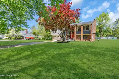 93 Woodcrest Drive, Freehold, NJ 07728 - Photo 7