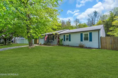 504 Ashwood Place, Lanoka Harbor, NJ 08734 - Photo 3