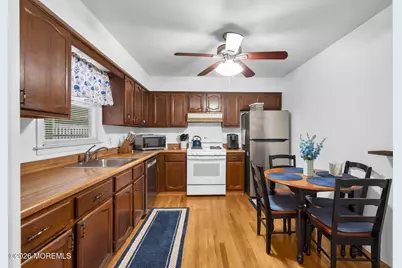 504 Ashwood Place, Lanoka Harbor, NJ 08734 - Photo 7