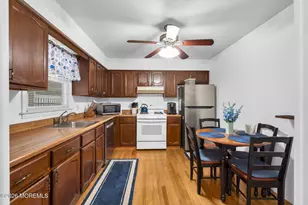 504 Ashwood Pl, Lanoka Harbor, NJ 08734 - Photo 7