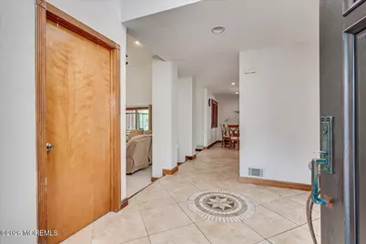 73 Windsor Drive, Eatontown, NJ 07724 - Photo 9