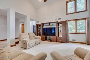 73 Windsor Dr, Eatontown, NJ 07724 - Photo 13