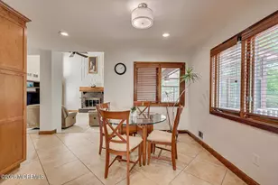 73 Windsor Dr, Eatontown, NJ 07724 - Photo 23