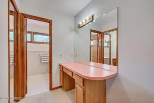 73 Windsor Dr, Eatontown, NJ 07724 - Photo 33