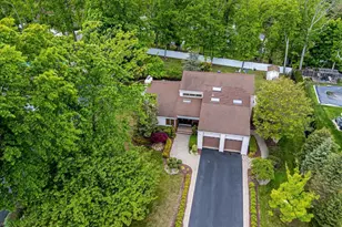 73 Windsor Dr, Eatontown, NJ 07724 - Photo 5