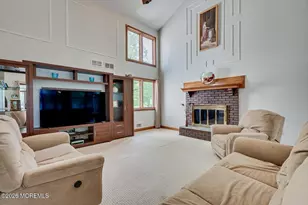 73 Windsor Dr, Eatontown, NJ 07724 - Photo 11