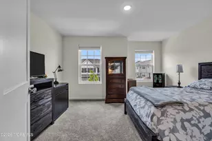 715 Fremont Dr, Manalapan Township, NJ 07726 - Photo 27