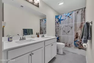 715 Fremont Dr, Manalapan Township, NJ 07726 - Photo 25