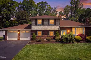 30 Livingston Dr, Howell Township, NJ 07731 - Photo 3