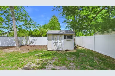 30 Livingston Drive, Howell Township, NJ 07731 - Photo 57