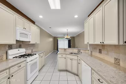 419 Spring Meadow Drive, Lakewood, NJ 08701 - Photo 27