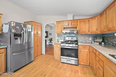 26 Village Road, Morganville, NJ 07751 - Photo 15