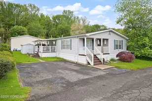 26 Village Rd, Morganville, NJ 07751 - Photo 3