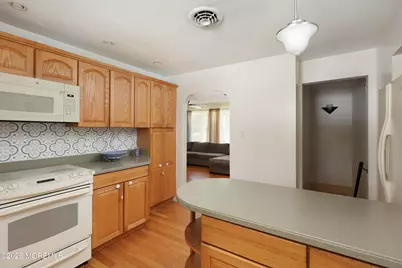 530 E Woodland Avenue, Toms River Township, NJ 08753 - Photo 15