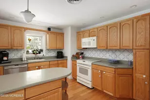 530 E Woodland Ave, Toms River Township, NJ 08753 - Photo 13