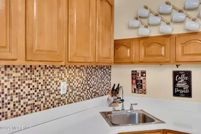 10 Haug Street, Union Beach, NJ 07735 - Photo 9