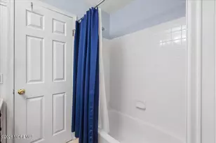 403 Timberbrooke Dr, Bedminster Township, NJ 07921 - Photo 27
