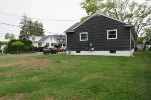 1104 E St, Belmar, NJ 07719 - Photo 3