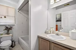28 Glynn Ct, Sayreville, NJ 08859 - Photo 31