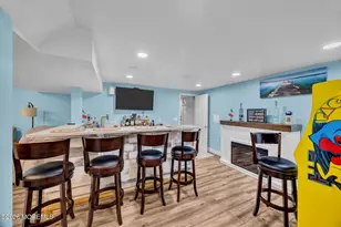 60 Farrell Dr, Middletown, NJ 07748 - Photo 29