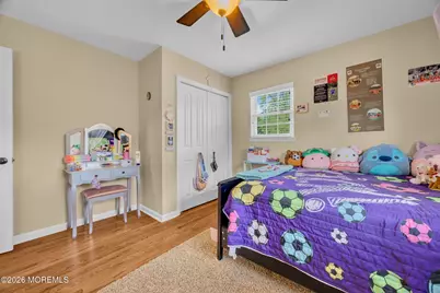 60 Farrell Drive, Middletown, NJ 07748 - Photo 21
