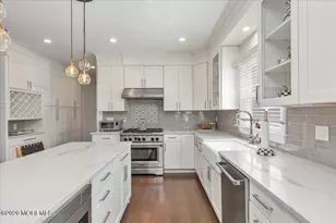 6 Chardonnay Dr, Holmdel, NJ 07733 - Photo 15