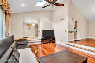 30 Mt Dr, Holmdel, NJ 07733 - Photo 13