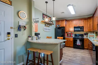 319 Regency Place #319, Woodbridge Township, NJ 07095 - Photo 1