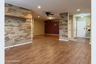 319 Regency Place #319, Woodbridge Township, NJ 07095 - Photo 5