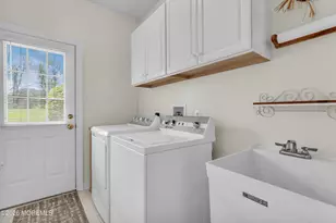 641 Kirwan Ct, Freehold, NJ 07728 - Photo 29