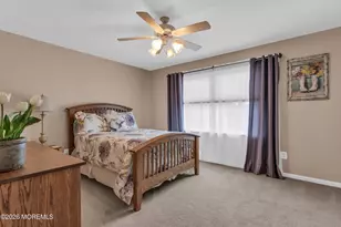 641 Kirwan Ct, Freehold, NJ 07728 - Photo 37