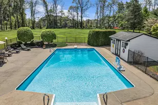 641 Kirwan Ct, Freehold, NJ 07728 - Photo 5