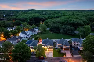 81 Ortley Ct, Matawan, NJ 07747 - Photo 91