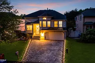 81 Ortley Ct, Matawan, NJ 07747 - Photo 95