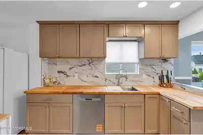81 Ortley Court, Matawan, NJ 07747 - Photo 17