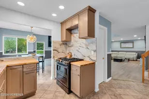 81 Ortley Ct, Matawan, NJ 07747 - Photo 15
