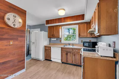 306 Route 37 E, Seaside Heights, NJ 08751 - Photo 13