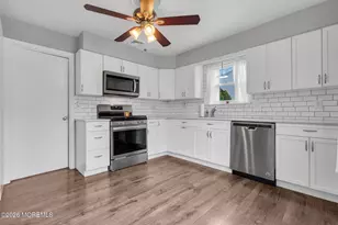 7 Sweetbriar Trail, Howell Township, NJ 07731 - Photo 17