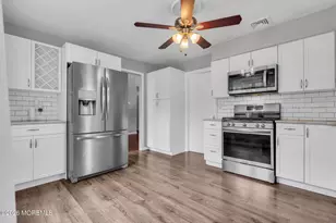 7 Sweetbriar Trail, Howell Township, NJ 07731 - Photo 15