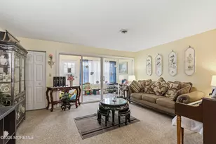 43 Cambridge Cir, Manchester Township, NJ 08759 - Photo 5